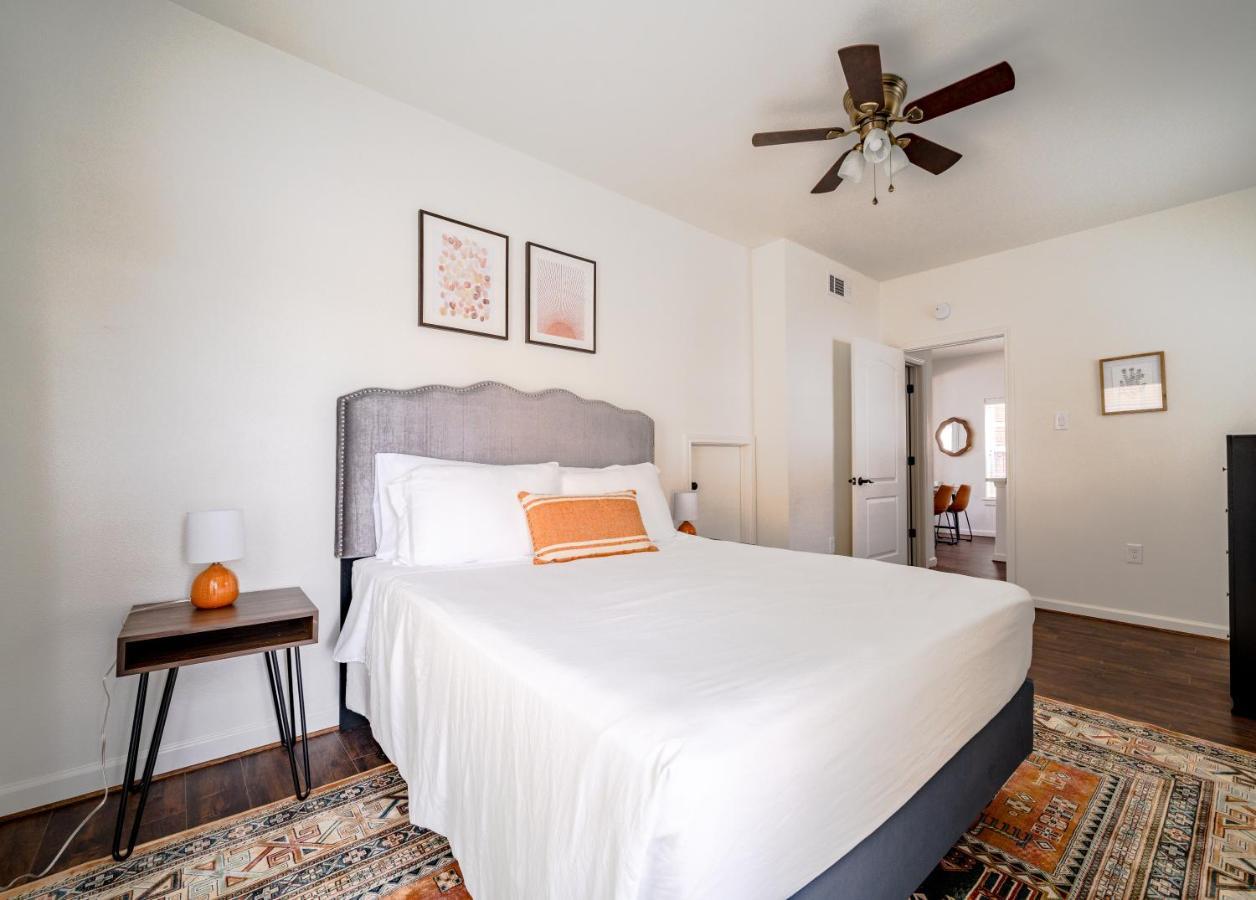 Unit 1 - Spacious & Renovated Apt Home In The City'S Action Houston Eksteriør bilde