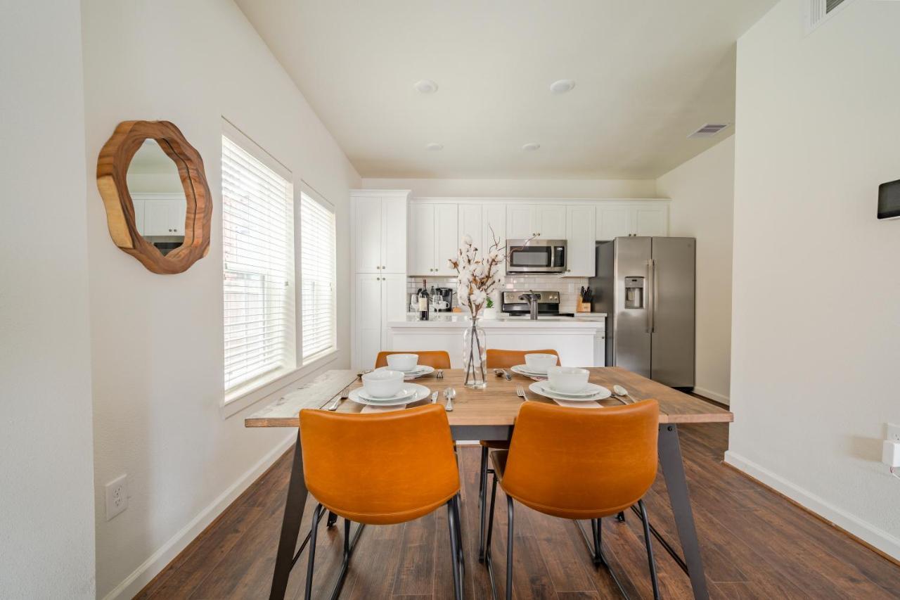 Unit 1 - Spacious & Renovated Apt Home In The City'S Action Houston Eksteriør bilde